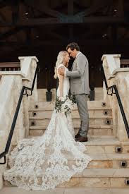 Short Sleeve Wedding Dress Wedding Gown With Long Lace Train Form Fitti Short Sleeve Wedding Dress Form Fitting Wedding Dress Boho Wedding Gown Bohemian