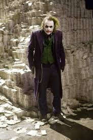 The Joker Never Dies 48 Behind The Scenes Photos Of Heath Ledger On The Set Of Dark Knight Joker Heath Batman Joker Joker