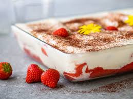 Tiramisu Aux Fraises Rezept Swissmilk Recette Tiramisu Fraise Recette Tiramisu Fraise Tiramisu Recette
