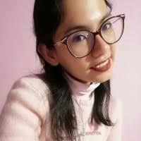 Delia Lazo's Instagram, Twitter & Facebook