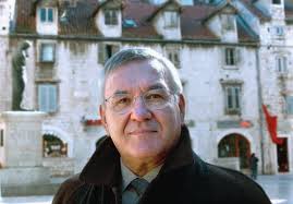 Pozdrav studenata Petrogradskog univerziteta s kojim je Splitsko  sveučilište prvo u Hrvatskoj ugovorilo suradnju