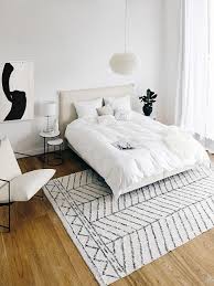 Normalerweise sind schlafzimmer vor allem ein ort der ruhe und auf den optimalen schlaf ausgerichtet. Schlafzimmer Modern Einrichten Westwing