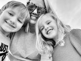 April Flynt Brincefield（@aprilbrincefield）的照片· 2024年11月21日