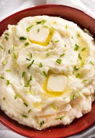 Cream Cheese Mashed Potatoes The Salty Marshmallow Recipe Cheese Mashed Potatoes Cream Cheese Mashed Potatoes Creamy Mashed Potatoes