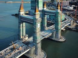 Our friendly trip advisor from ixigo helps you plan your next tour and gives you great ideas on what to do, where to eat, where to stay. The Kuala Terengganu Drawbridge Landmark Attraction