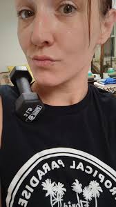 Who's in for kickboxing at 6:15?