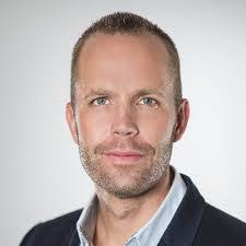 Paul Poppleton's Instagram, Twitter & Facebook