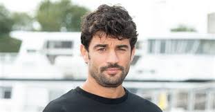 Simon ehrlacher wikipedia : Vivastreet escorts newport