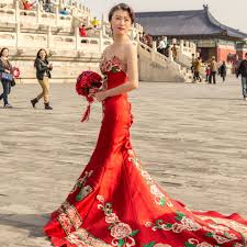 Schönste geburtstagsblumen verschicken und freude schenken. Brautkleid Brigitte De