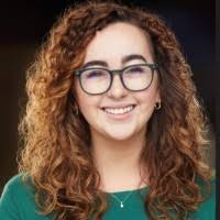 2300+ profilů „Petrea“