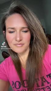 Brandy Ewing's Instagram, Twitter & Facebook