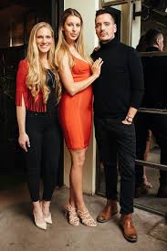 Η πρώην παίκτρια του survivor περιμένει το πρώτο της παιδί (εικόνα). Fwtia Sta Koralli H Survivor Elisabet Dobliatidoy Eikones Zwh Iefimerida Gr