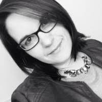 Meagan Davison's Instagram, Twitter & Facebook