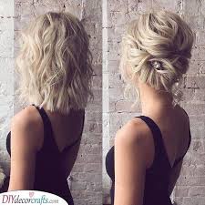 Apportez une sophistication légère à votre coiffure simple de mariage en travaillant vos mèches que ce soit pour les cheveux mi longs peuvent se permettre de. Allpin Info Coiffure Cheveux Mi Long Mariage Cheveux Mi Long Coiffure Cheveux Mi Long