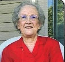 Mary Thelen's Instagram, Twitter & Facebook