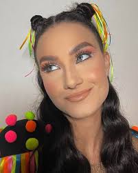 Simbora pro bloquinho? ❤️👍 Penteado : @wesleysouto_hair . #makejp  #maquiagemjoaopessoa #carnaval