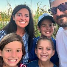 Sonia Ancheta's Instagram, Twitter & Facebook