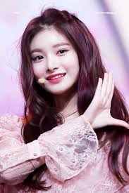 Pin By Xtian Millionaire On Everglow Kpop Girls Wang Prin