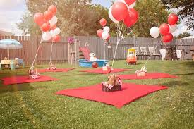 Simple Ideas For A Hip Picnic Party Picnic Birthday Party Summer Picnic Party Teddy Bear Picnic Party
