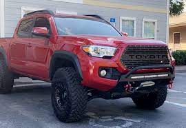 Take your tacoma to new heights with this 4 lift kit from zone offroad. Fox 2 3 Ultimate Suspension Lift Kit For 2005 2020 Toyota Tacoma