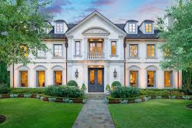 Epingle Par Ana Jehanno Sur Architecture Ii Maison Americaine Belle Maison Maisons Exterieures