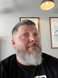 Dale Grinstead's Instagram, Twitter & Facebook