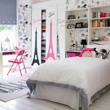 From floral prints to painted strokes, these watercolor style wall coverings are beautiful. 20 Best Girly Bedroom Ideas For Small Rooms Actually Affordable
