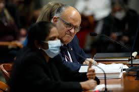 Giuliani is considered by history to be one of the most successful mayors of new york city, a job many political pundits consider the hardest job in. Rgsev71i7kd4pm