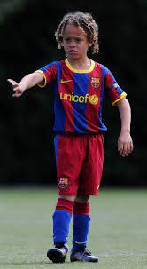 Bracelona legend xavi reveals the two players who will. Meet Xavi Simons The 16 Year Old Psg Wonderkid With Over Two Million Instagram Followers And A 1m Per Year Contract