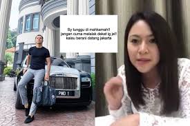 Datuk aliff syukri, the founder of d'herbs holdings sdn bhd, drew controversy after a rolls royce said to belong to his company was impounded in kuala lumpur, jan 5 — cosmetics millionaire datuk aliff syukri kamarzaman must pay the road transport department (rtd) rm49,000 for using. Ada Orang Nak Main Saman Baby Shima Tidak Takut Ds Aliff Syukri Katanya Dipersilakan Media Hiburan