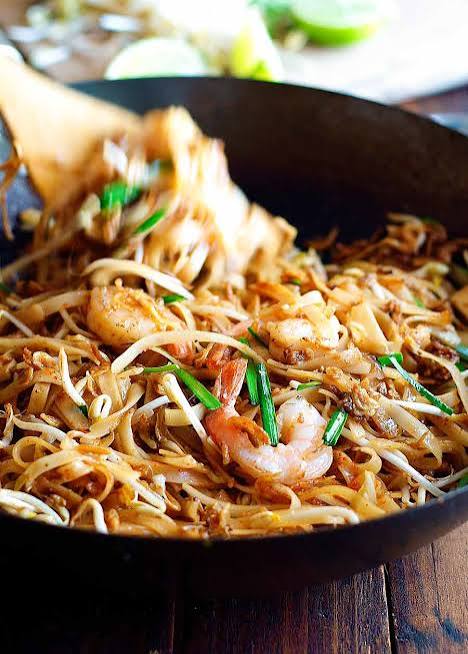 Pad Thai Noodles (Prawns)
