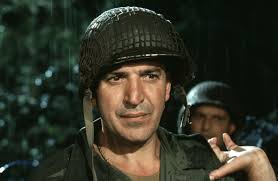 Aristotelis savalas was born on 21 january 1922, in garden city, new york usa, to mother christina, an artist, and father nick savalas, a restaurant owner, of greek descent. Telly Savalas Turner Classic Movies