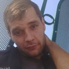 Devon Blackburn (@dbburn3)