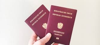 Für die verlängerung oder neuausstellung eines personalausweises fallen sei 2021 37 euro an. Zweitpass Alles Was Du Uber Einen Zweiten Reisepass Wissen Musst Chronic Wanderlust