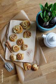 Kanelbullar Aus Schweden Zimtschnecken Wie Von Ikea Susse Backerei Zimtschnecken Rezept Zimtschnecken