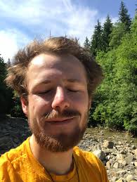 Hiya Acro Community :) I will move to Montreal in the next few weeks and  it's wonderful to see that there's such an active Acro Community in the  city!! I would love