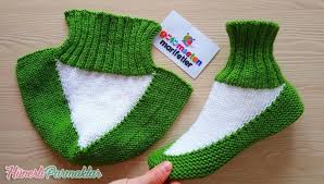 Iki Sisle Cok Kolay Bot Patik Yapimi Bot Cok Iki Kolay Patik Sisle Yapimi Crochet Slippers Knitting Socks Crochet