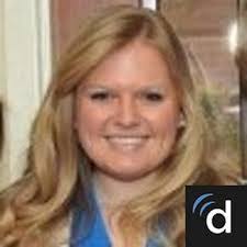 Arlene Norris's Instagram, Twitter & Facebook