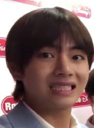 We don't have a fandom name or a lightstick yet!! Kpop World Naiistress Ako Sa Lightstick Ng Kaachi If Facebook
