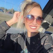 Selena Serrano (@selenaserrano43)