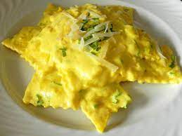 Immergervi le patate e mettere la casseruola sul fuoco. Ravioli Con Crema Di Zafferano Ricette Di Sardegna