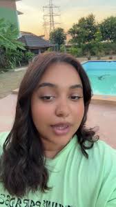 Melody Molina (@melodys_chamberofsecrets)