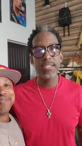 Thank you, OAKLAND!!! With the blessing of the family of Gregory “Shock G”  Jacobs, a collective team of du family including longtime manager Atron  Gregory, digital underground members Money B, Cleetis Mack,