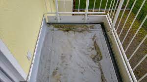 Anschließend schneiden sie die aussparung mit dem winkelschleifer und diamant trennscheibe gemäß der roten linien in ein bis zwei zentimeter große streifen (rot). Wpc Fliesen Auf Balkon