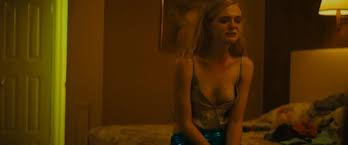 Nude video celebs » Elle Fanning sexy - Galveston (2018)