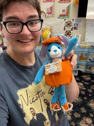 Introduction to HoopSisters Quilt-In-The-Hoop VIPs community