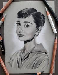 Incredible Audrey artwork by https://theartofchristopher.fr/