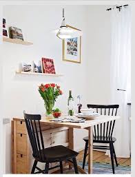 Eating Nook Styling Are You Looking For Unique And Beautiful Art Photo Prints To Create You Kucuk Oda Tasarimi Ic Mekan Fikirleri Apartman Dairesi Dekorasyonu