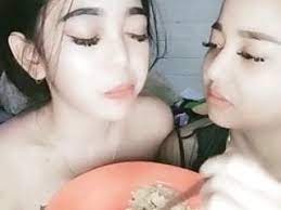 Si Cantik Lesbi IndonesianLive xnxx2 Video
