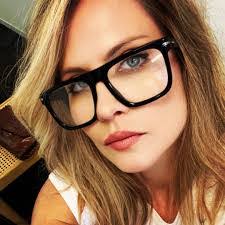 Felicity House's Instagram, Twitter & Facebook